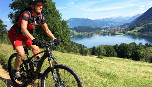 MTB Kurse für Frauen – Fahrtechniktraining speziell für Bikerinnen